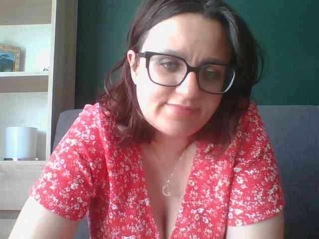 sensualParis webcam