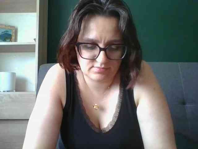 sensualParis webcam