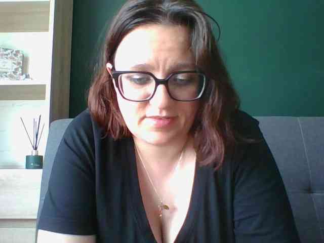 sensualParis webcam