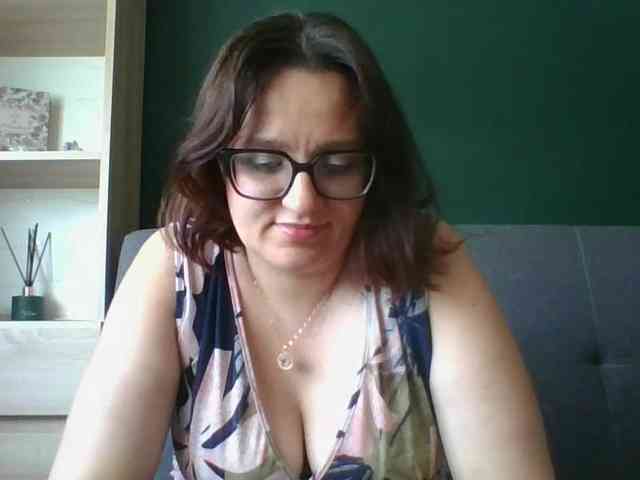 Model: sensualParis
