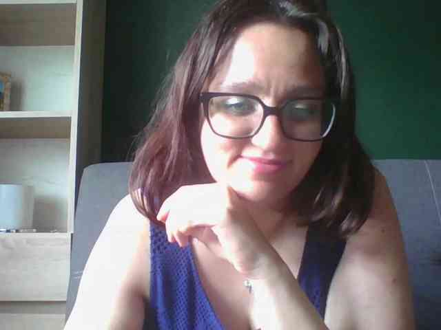 sensualParis webcam