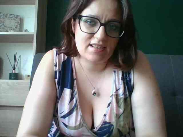 Model: sensualParis