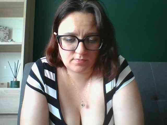 sensualParis webcam
