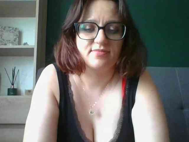 Model: sensualParis