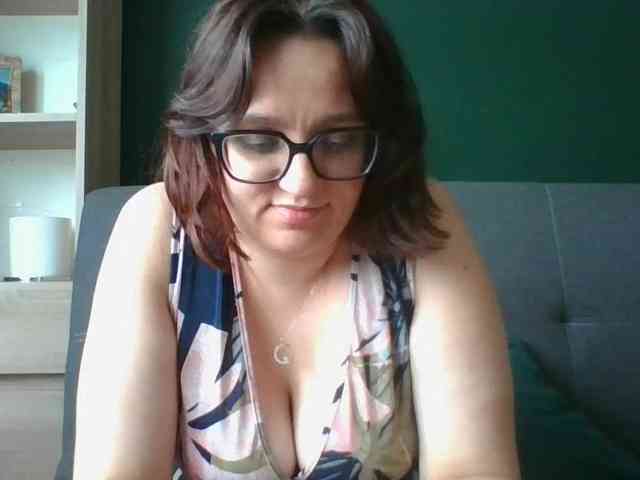 sensualParis webcam