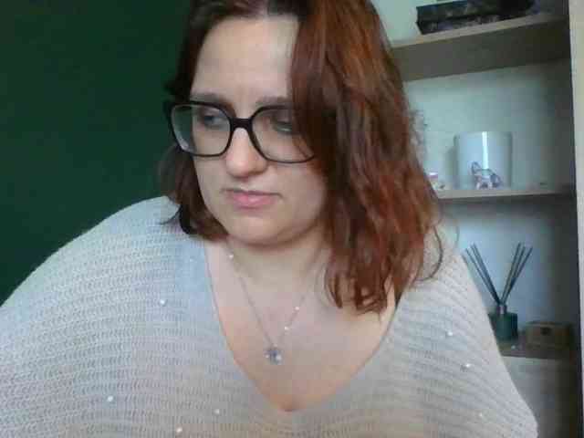sensualParis webcam