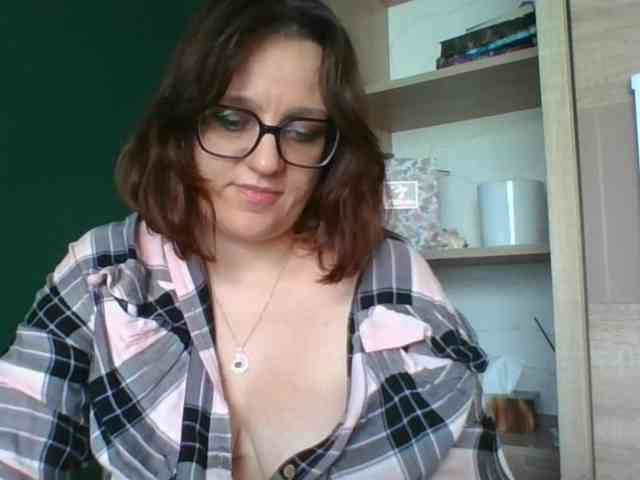 sensualParis webcam