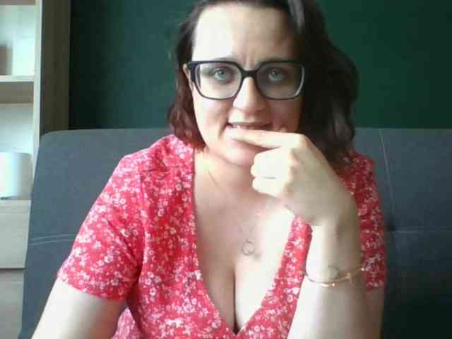 sensualParis webcam