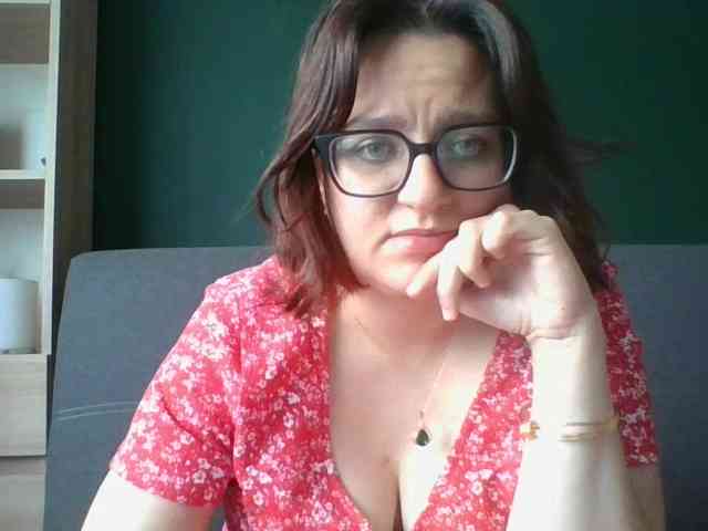 sensualParis webcam