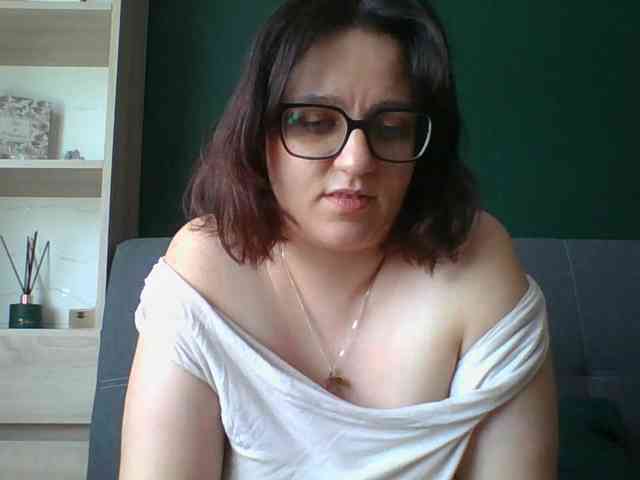 sensualParis webcam