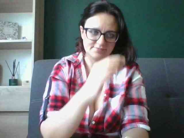 sensualParis webcam