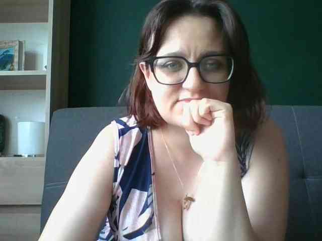 sensualParis webcam