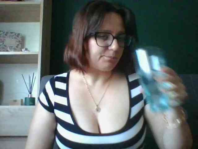 sensualParis webcam