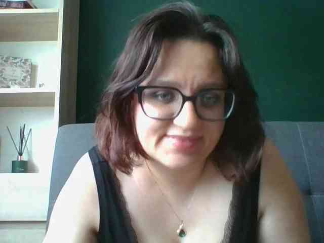sensualParis webcam