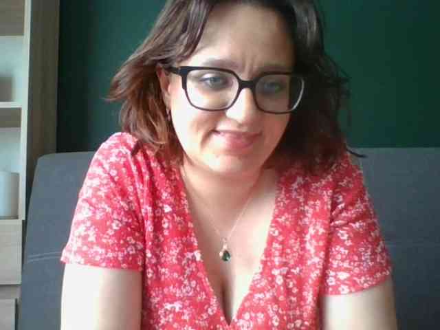 sensualParis webcam