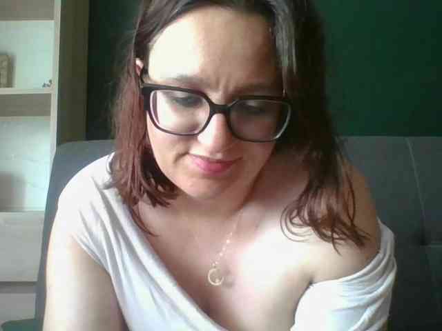sensualParis webcam