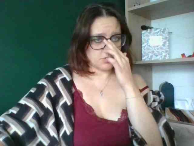 sensualParis webcam