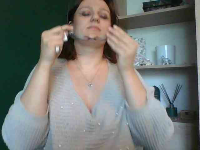 Model: sensualParis