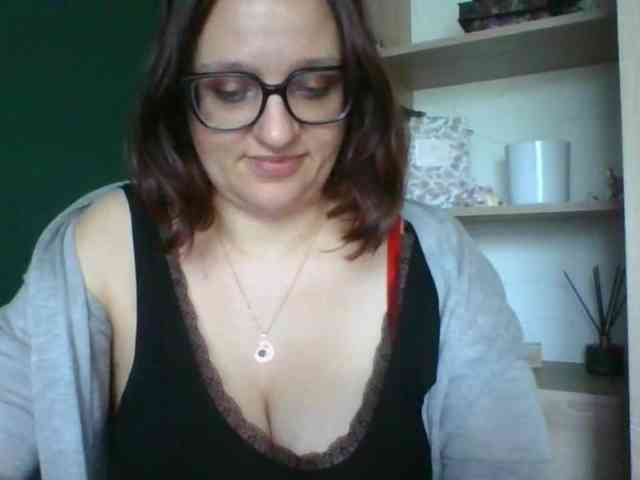 Model: sensualParis