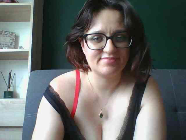 sensualParis webcam