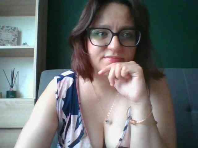 sensualParis webcam