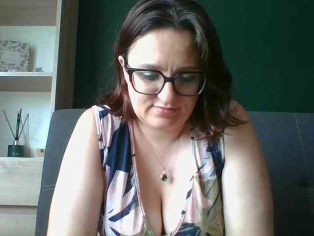 sensualParis webcam