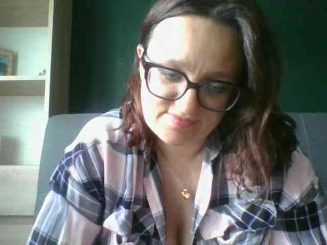 sensualParis webcam
