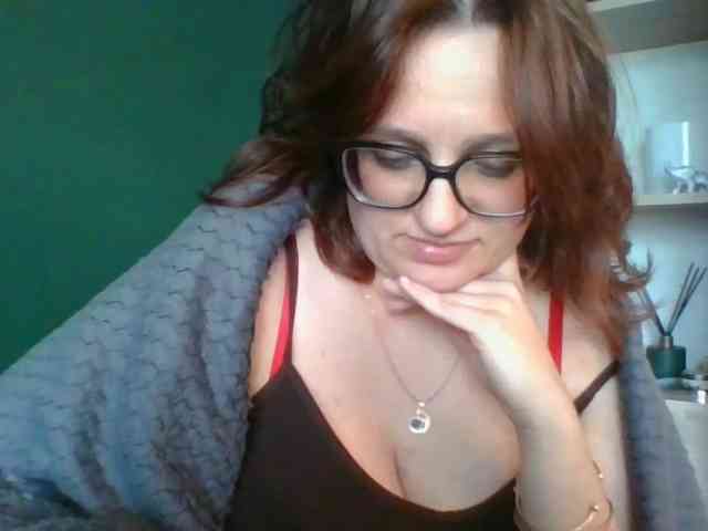 sensualParis webcam