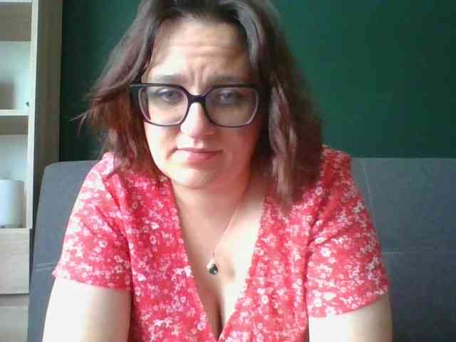 sensualParis webcam