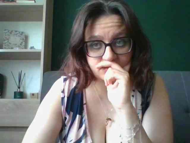 Model: sensualParis