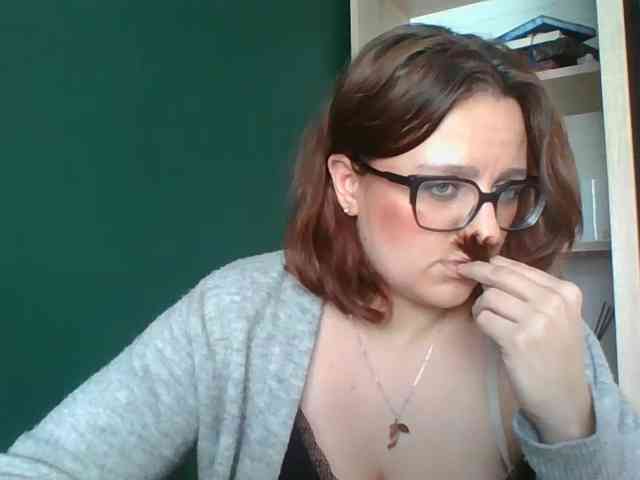 Model: sensualParis