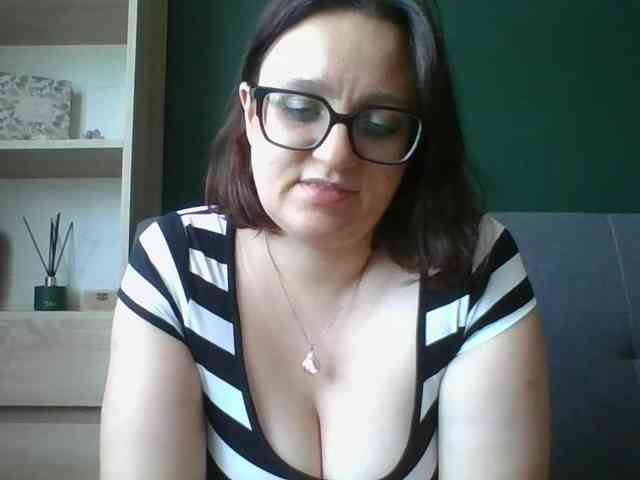 sensualParis webcam