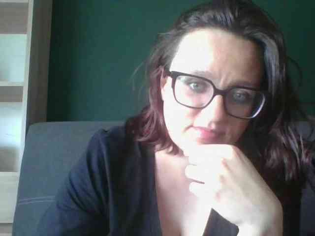 sensualParis webcam