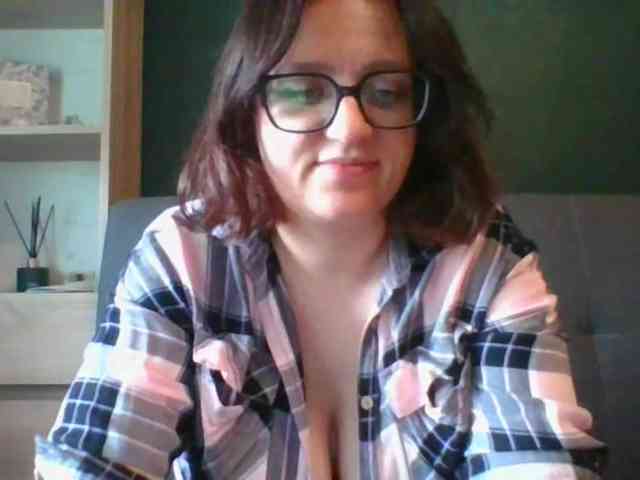 sensualParis webcam