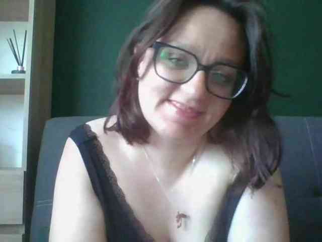 Model: sensualParis