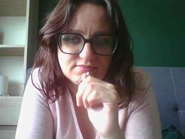sensualParis webcam