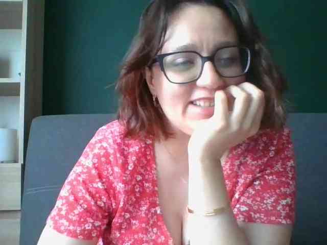 sensualParis webcam