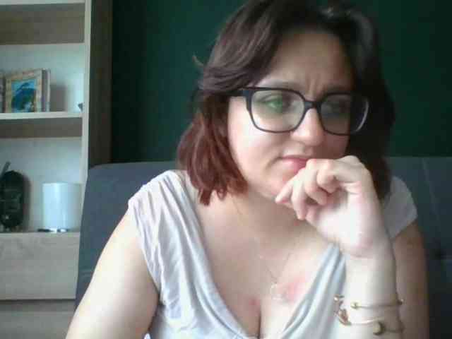 sensualParis webcam