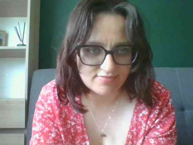 sensualParis webcam