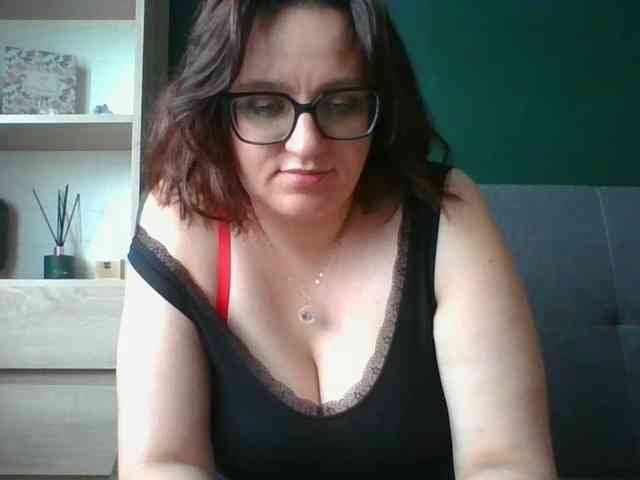 sensualParis webcam