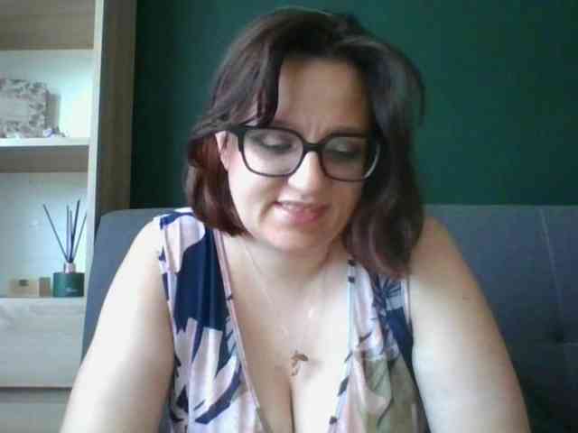 Model: sensualParis