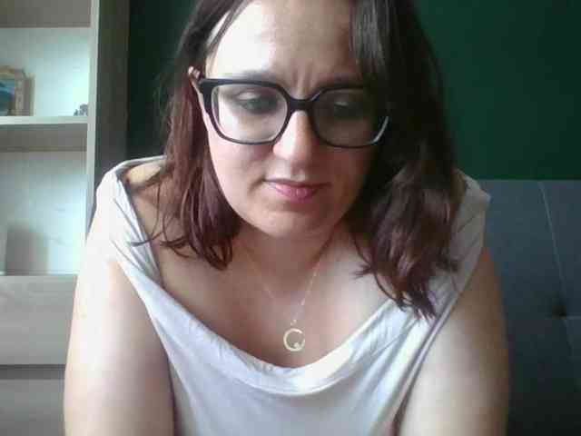 sensualParis webcam