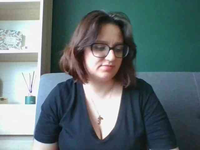 sensualParis webcam
