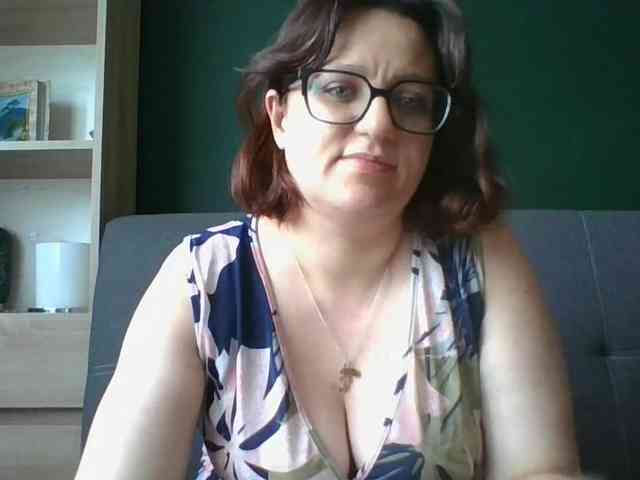 sensualParis webcam