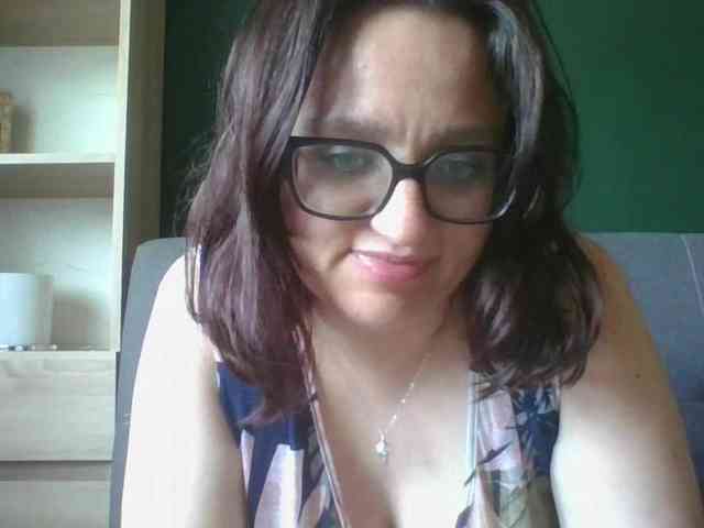 sensualParis webcam