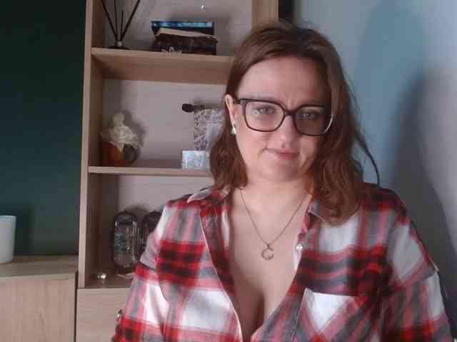 Model: sensualParis