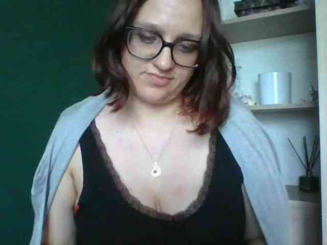 Model: sensualParis