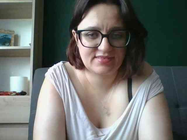 sensualParis webcam