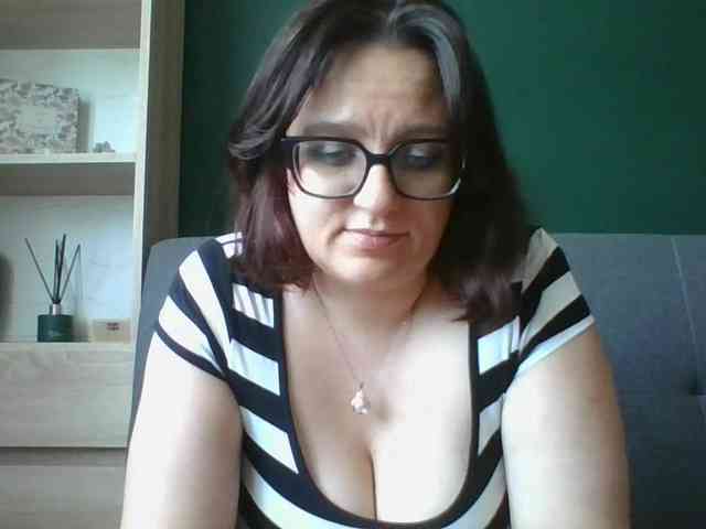 sensualParis webcam