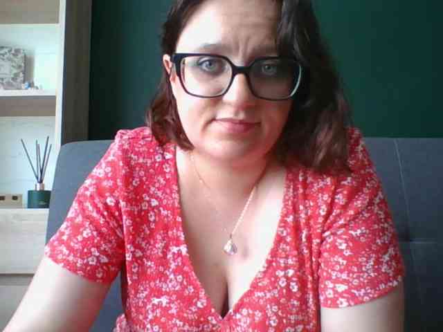 sensualParis webcam